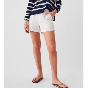 Faherty Arlie Day Shorts in white Size Small NWT